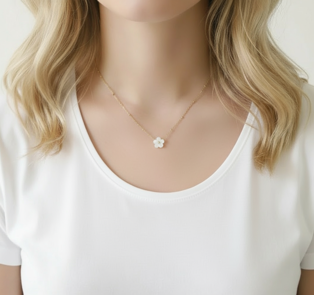 Flower Pendant Necklace